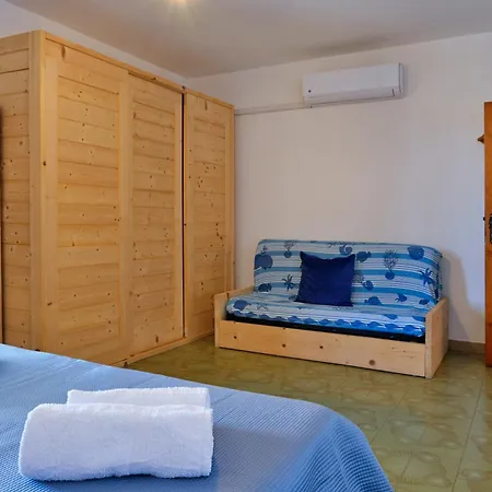 Villa Nel Blu Dipinto Di Blu *