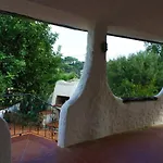 Nel Blu Dipinto Di Blu Willa Maladroxia