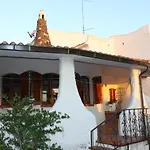 Villa Nel Blu Dipinto Di Blu *
