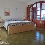 Villa Nel Blu Dipinto Di Blu Maladroxia