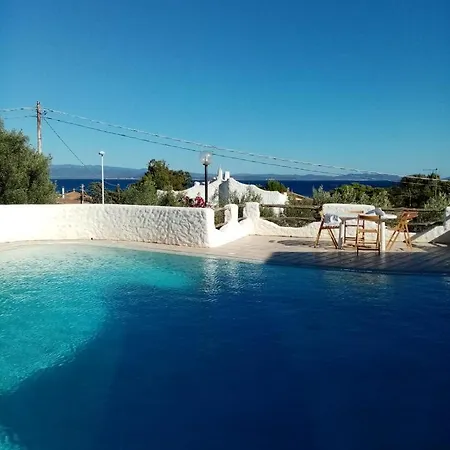 Villa Nel Blu Dipinto Di Blu