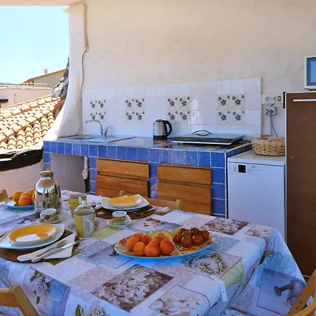 Villa Nel Blu Dipinto Di Blu Maladroxia